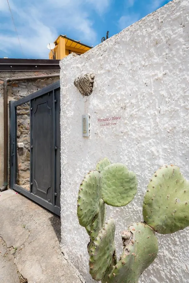 Casa Delle Sirene Villa Letojanni Italië